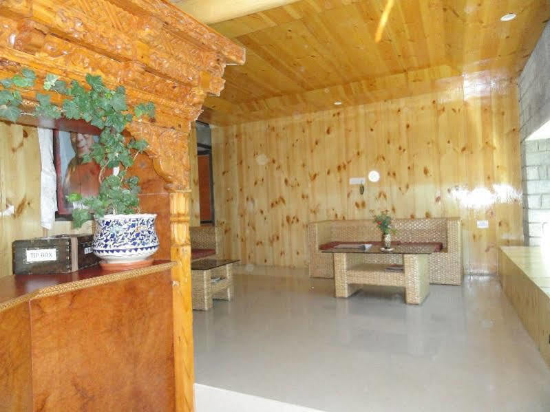 Cho Palace Leh Luaran gambar