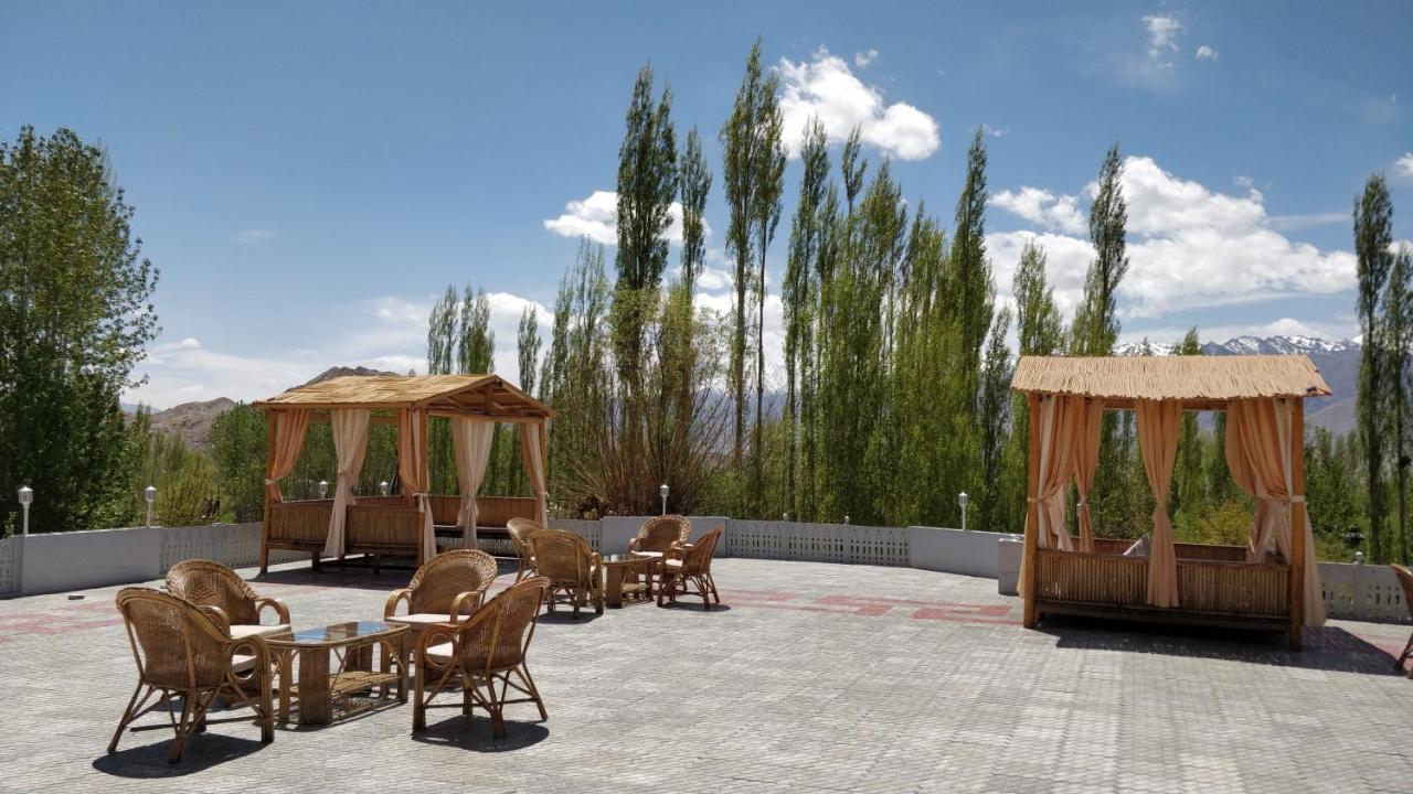 Cho Palace Leh Luaran gambar